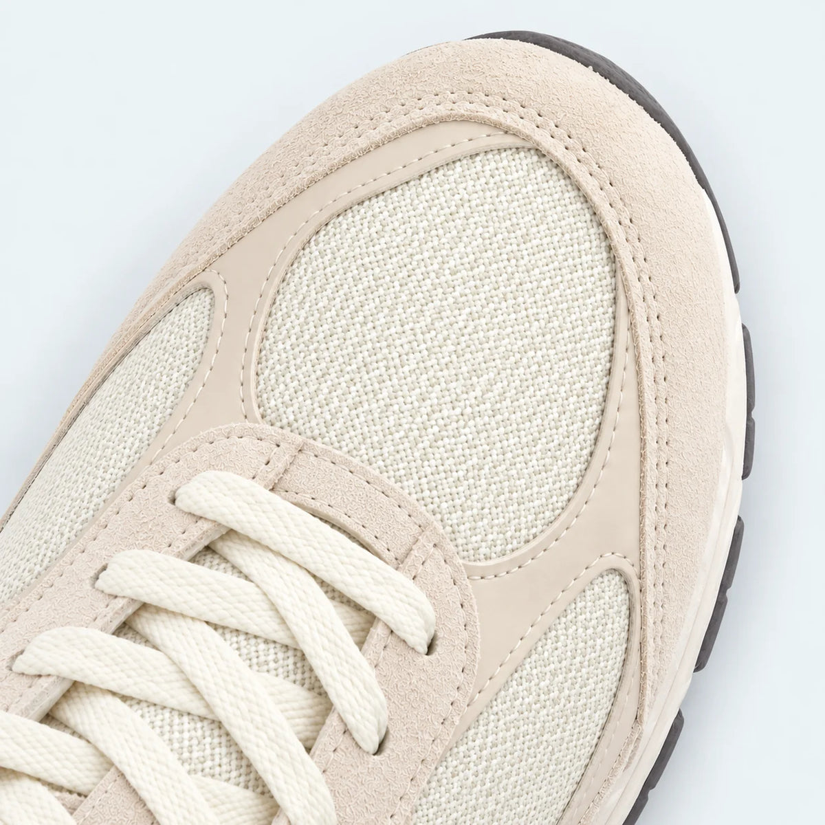 2002R Calm Taupe Angora Silver Metallic