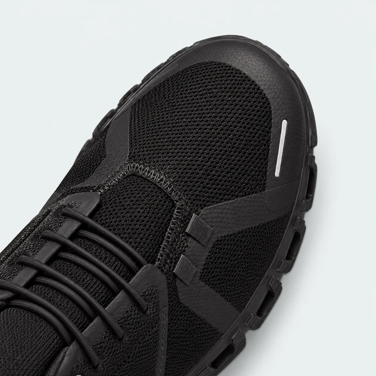 Cloud 6 Black Black