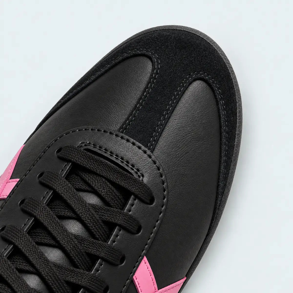 OT Mexico 66 Black/Dragon Fruit